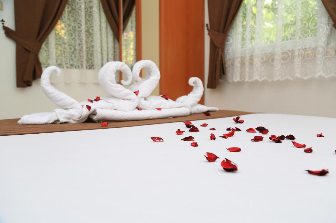 Tunays Pansiyon Bed & Breakfast Çıralı Bilik gambar