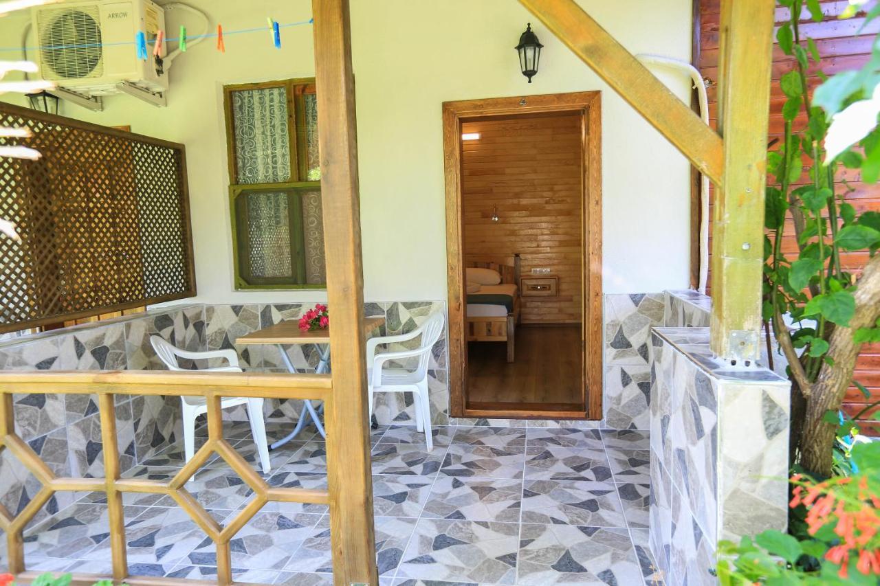 Tunays Pansiyon Bed & Breakfast Çıralı Luaran gambar